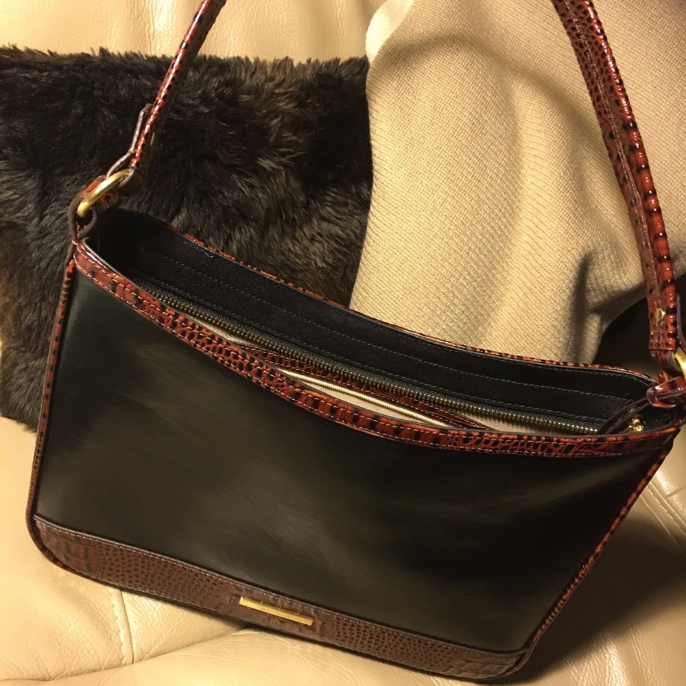 Noelle Black Quincy Zip Top Shoulder Bag